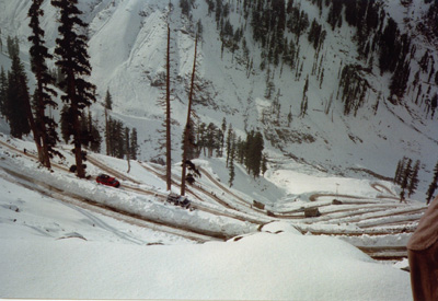 242 Snowy hairpins on Lowari Pass.jpg